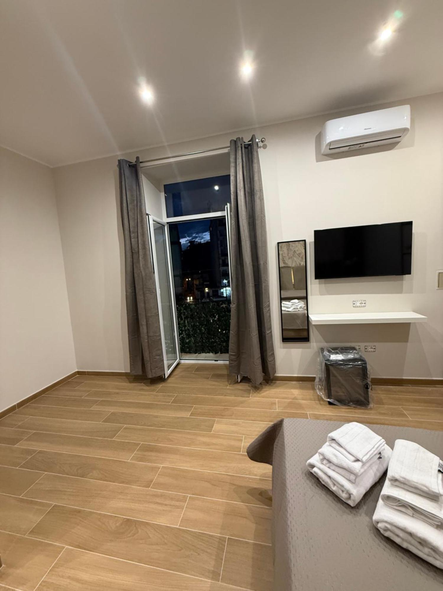 Il Regno Di Napoli Hotell Exteriör bild