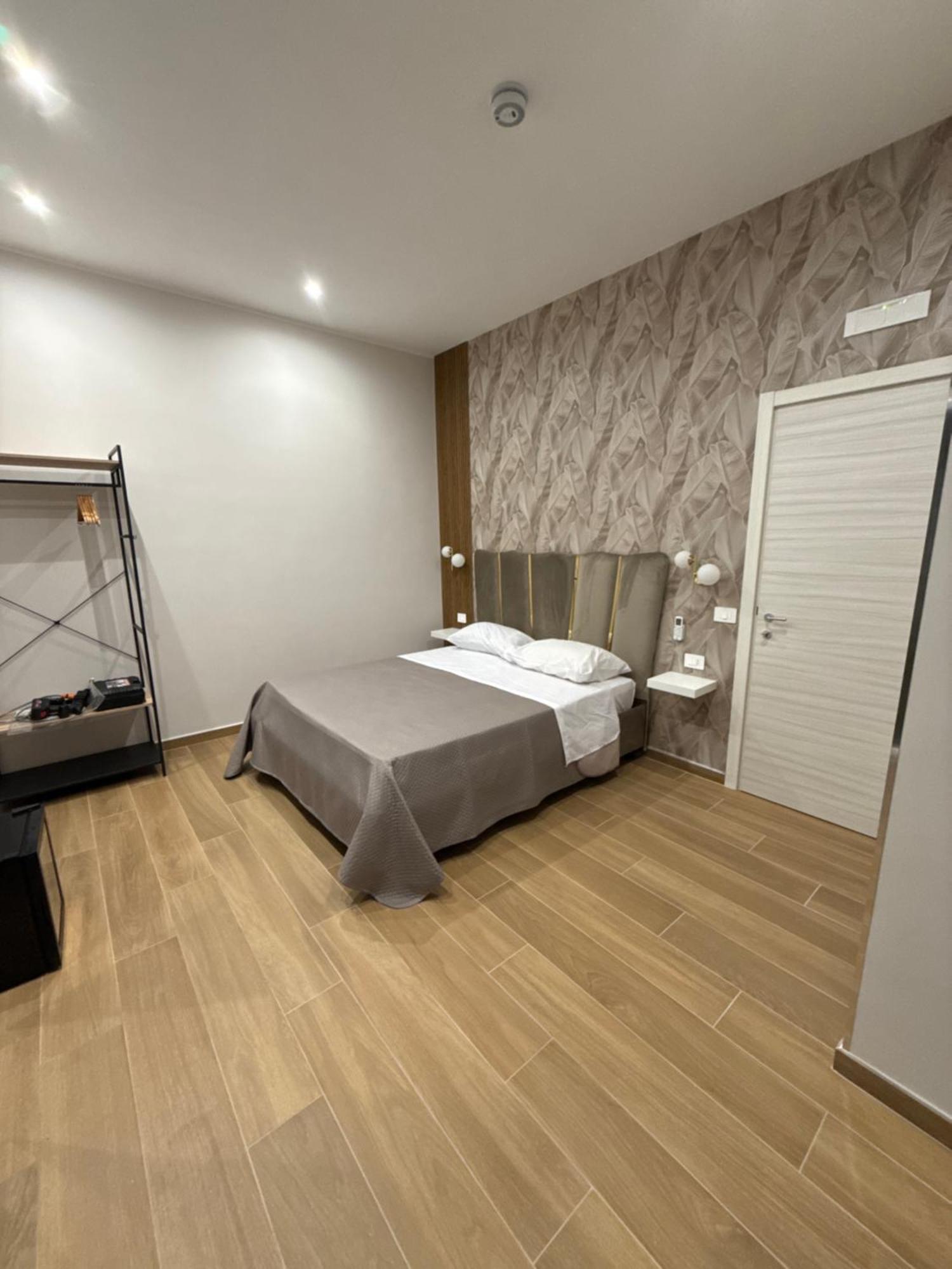 Il Regno Di Napoli Hotell Exteriör bild